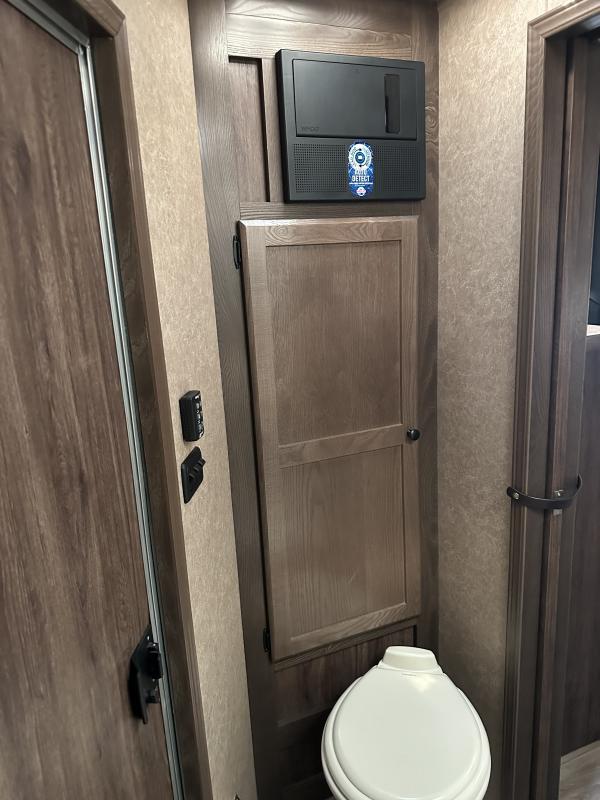2022 Lakota 3H 12'8 SW w/ Slide Out LQ Horse Trailer - Image 5