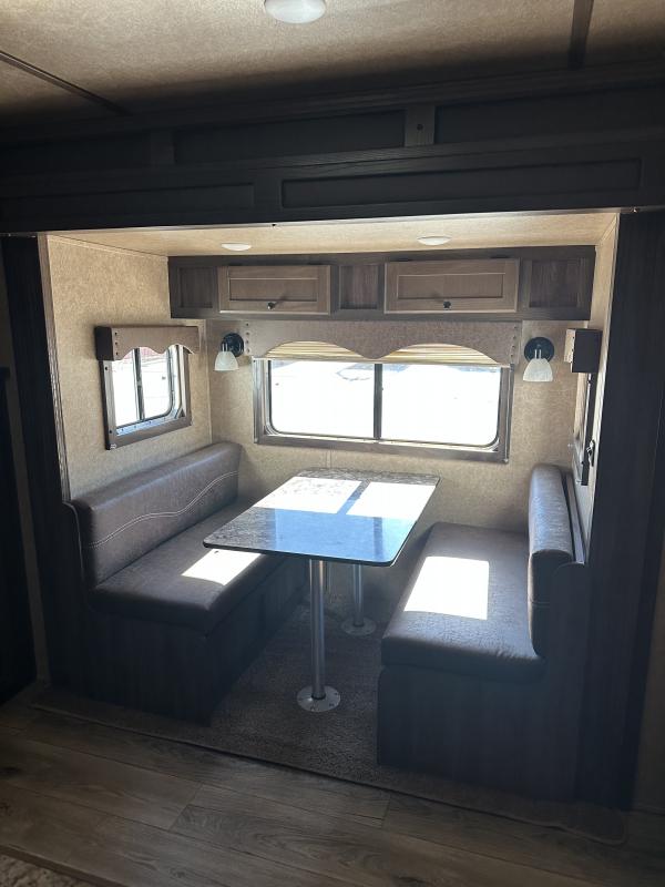 2022 Lakota 3H 12'8 SW w/ Slide Out LQ Horse Trailer - Image 12